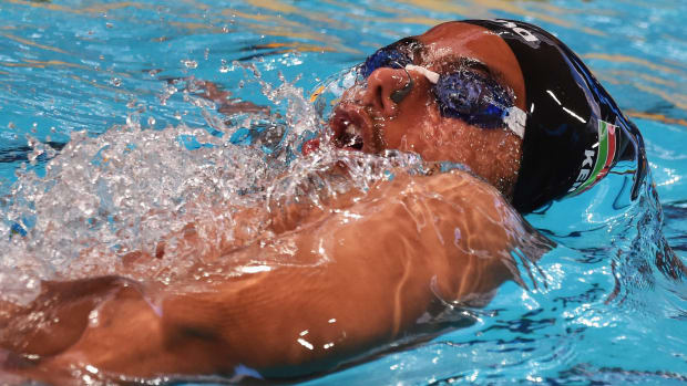 hamdan-bayusuf-swimming.jpg